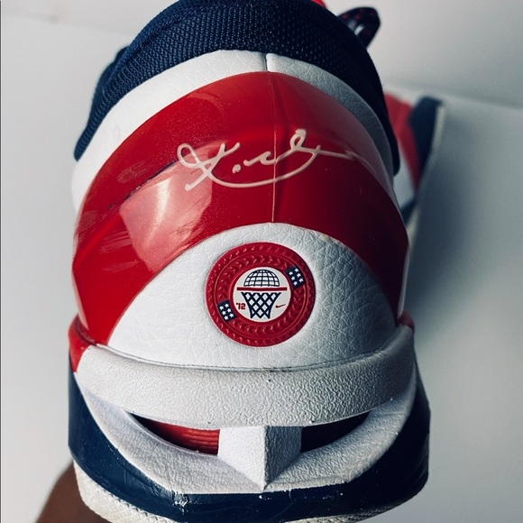 Kobe Bryant Nike East Shoes Size 11 - Picture 4 of 12